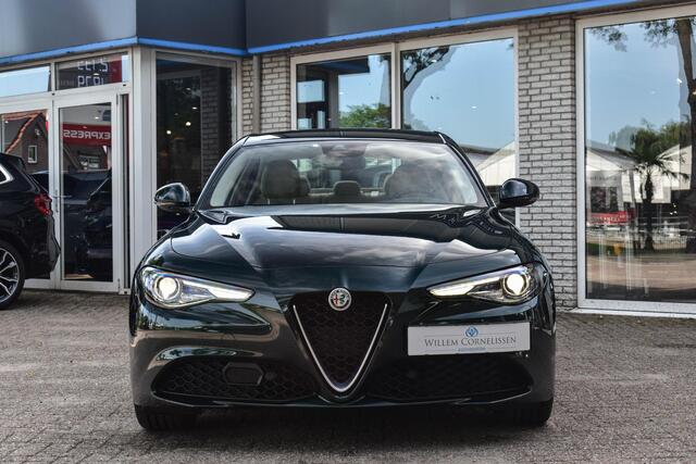 Alfa Romeo GIULIA 2.2 TI Verde Visconti Leder Carplay Stoelverw.