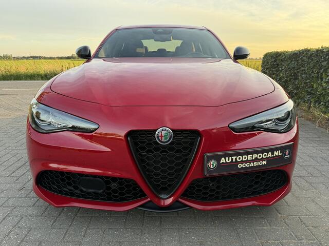 Alfa Romeo GIULIA 2.0 T Veloce Ti AWD Alfa Rosso - Face lift - Nieuwstaat!