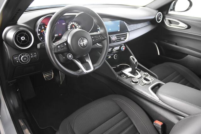 Alfa Romeo GIULIA 2.2 Super Turbo Diesel *1ste eigenaar*Navigatie*Keyless*Adaptive Cruise Control*