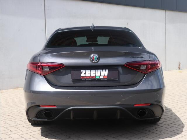 Alfa Romeo GIULIA 2.0 Turbo 280 PK Super | Veloce | Navi | Carplay | Ragazzon | 19"