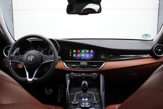 Alfa Romeo GIULIA 2.0T SUPER AUT/ORIG.NL/A.CarPlay/Ad.Cruise/StuurenStoelverw./18inch 114dkm!