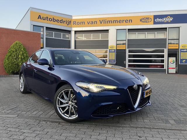 Alfa Romeo GIULIA 2.0T Super