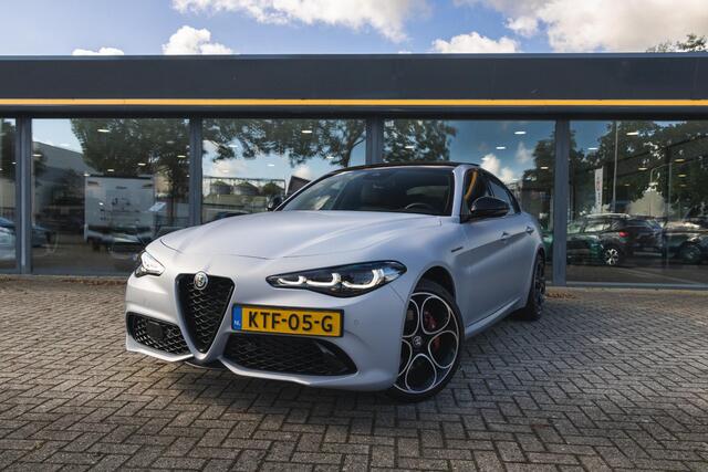 Alfa Romeo GIULIA 2.0 T GME AWD Competizione Pano | Carplay | ADAS 2