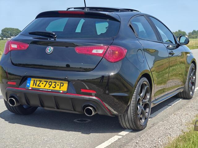 Alfa Romeo GIULIETTA 1.750 Turbo Veloce | Panoramadak | Leder | NAP