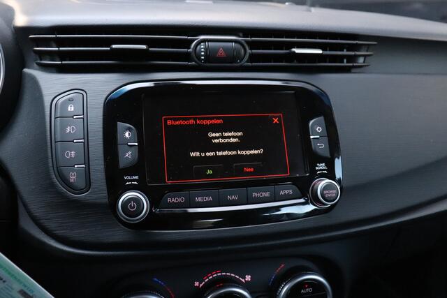 Alfa Romeo GIULIETTA 1.6 JTDm Super | AUT. | LEDER | LMV | CRUISE | PDC | NAVI | CLIMATE |