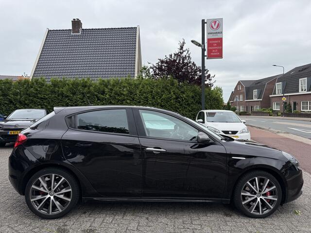 Alfa Romeo GIULIETTA 1.4 Turbo Super Aut. 170pk, pack Lusso | Navi