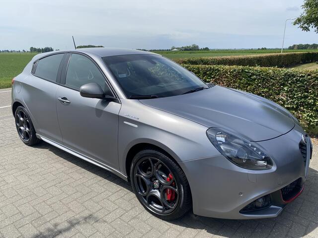 Alfa Romeo GIULIETTA 1.750 Turbo Veloce Grigio Magnesio super mat! Eerste eigenaar!