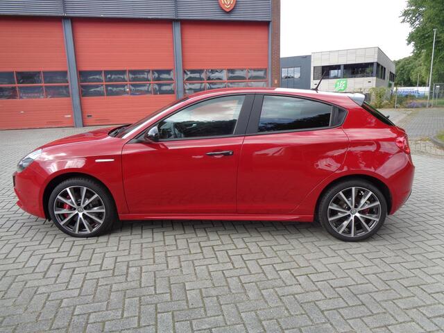 Alfa Romeo GIULIETTA 1.4 Turbo MultiAir Super Brembo remmen, Bose Sound
