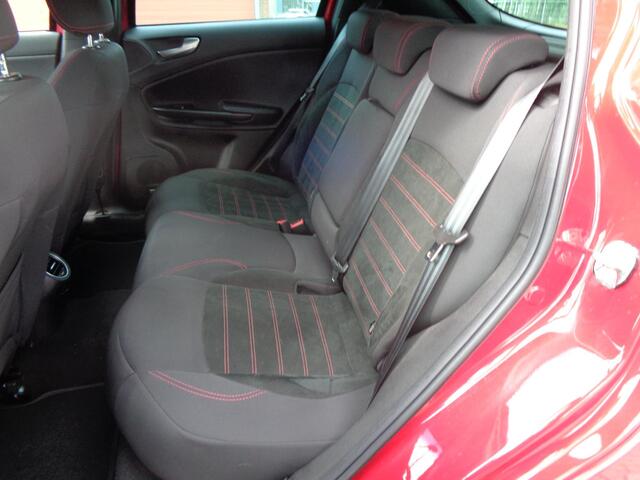 Alfa Romeo GIULIETTA 1.4 Turbo MultiAir Super Brembo remmen, Bose Sound
