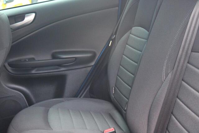 Alfa Romeo GIULIETTA 1.4 Turbo 120PK SPORT | ACHTERUITRIJ CAMERA | DAB+ RADIO | PARKEERSENSOREN VOOR EN ACHTER | AFNEEMBARE TREKHAAK | CRUISE CONTROL | CLIMATE CONTROL | SUPER NETTE AUTO! |