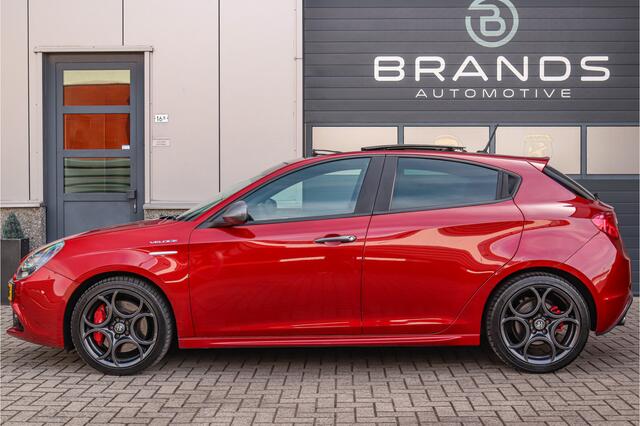 Alfa Romeo GIULIETTA 1.75 TBI Veloce Leder Pano Bose Parelmoer Dealer onderhouden