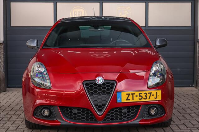Alfa Romeo GIULIETTA 1.75 TBI Veloce Leder Pano Bose Parelmoer Dealer onderhouden
