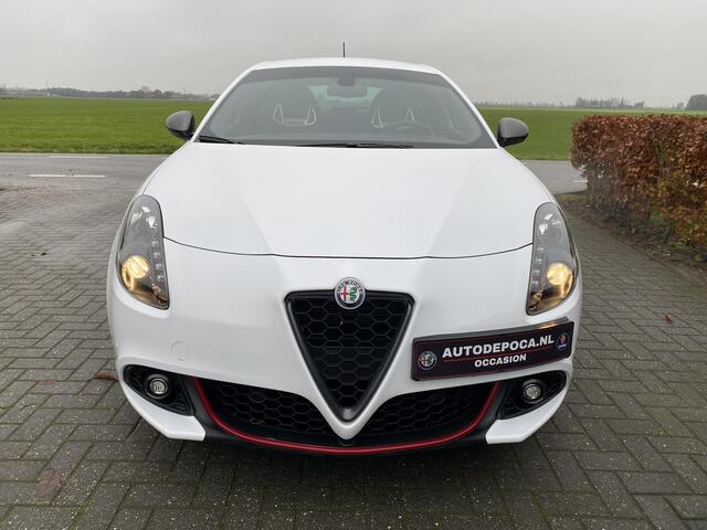 Alfa Romeo GIULIETTA 1.750 Turbo Veloce Sportstoelen, Xenon, 18 inch Topstaat!