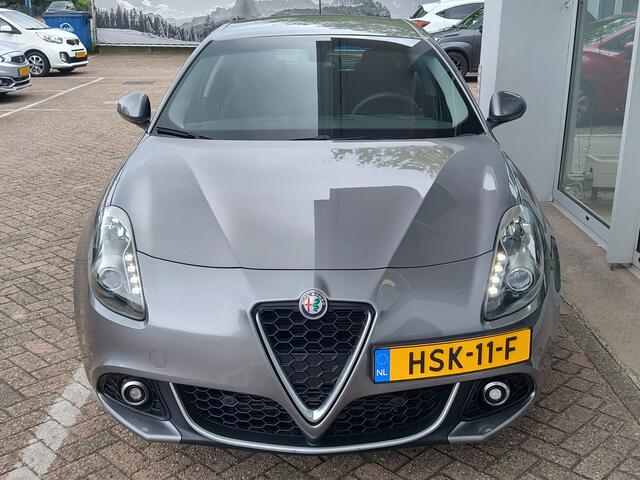 Alfa Romeo GIULIETTA 1.4 TURBO SUPER Nw. Distributieriem! | Reeds rijklaar! | Navi | Cruise