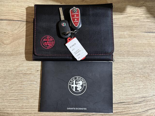 Alfa Romeo GIULIETTA 1.4 Turbo MultiAir Super | Climate control | Leerpakket | Navigatie | APK 08-06-2026 |