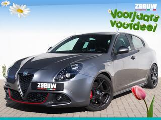 alfa-romeo-giulietta-1.750-turbo-24