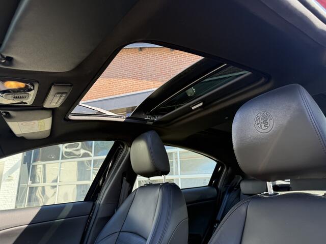 Alfa Romeo GIULIETTA 1.4 Turbo Sport Super | Leer | Open dak |