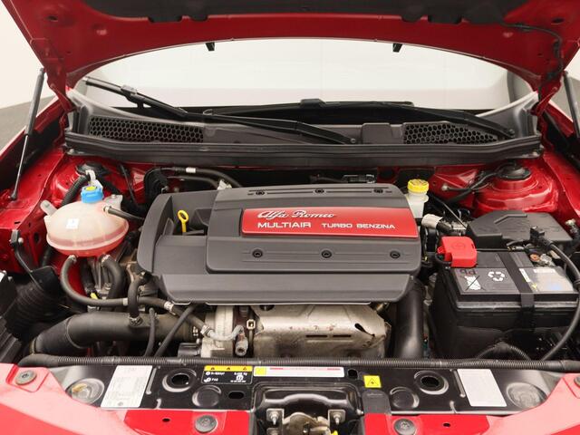 Alfa Romeo GIULIETTA 1.4 Turbo 170pk Aut. Super WORDT VERWACHT | Navi | Trekhaak | Climate Control