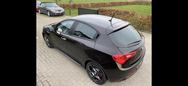 Alfa Romeo GIULIETTA 1.750 Turbo Veloce Nero Etna - Panorama dak - 8C Velgen