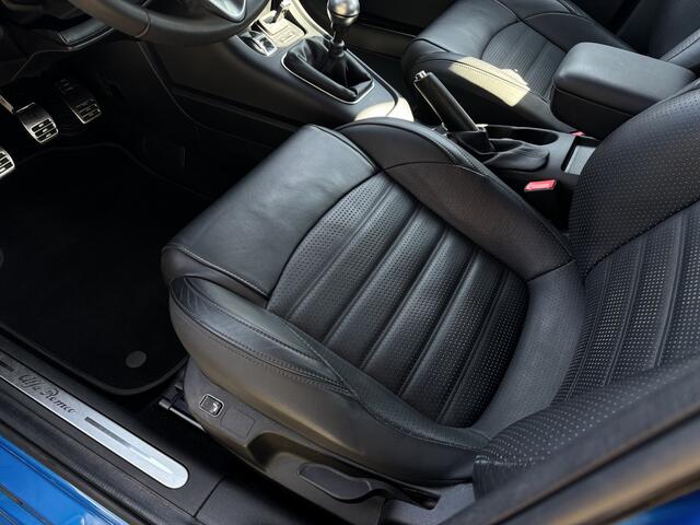 Alfa Romeo GIULIETTA 1.4 MultiAir 150PK Sport | Misano Blue | 19 inch | Ulter | Handbak