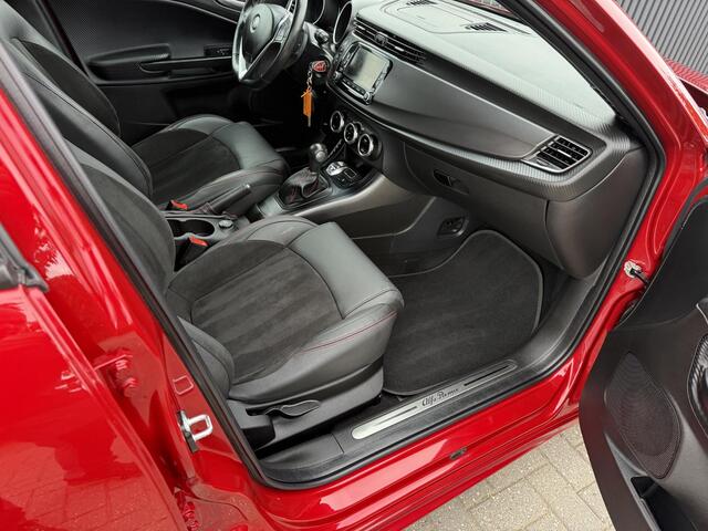 Alfa Romeo GIULIETTA 1.750 Turbo Veloce Rosso Competitione - Eerste eigenaar!