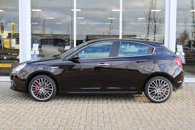 Alfa Romeo GIULIETTA 1.4 Turbo MultiAir Super 170pk TCT|18'' velgen|Leer|Clima|Cruise|Navi – foto 2