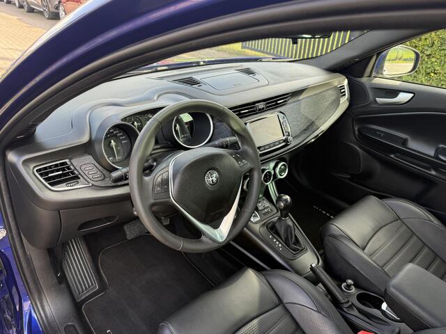 Alfa Romeo GIULIETTA 1.4 Turbo MultiAir Super Automaat - Panorama dak! - 50.000 km! – foto 5