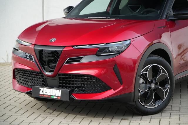 Alfa Romeo Junior Elettrica Speciale 54 kWh | Pack Sport | Techno Pack
