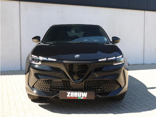 Alfa Romeo Junior 1.2 Turbo 136 PK Ibrida Speciale | Techno | Corsa Sport