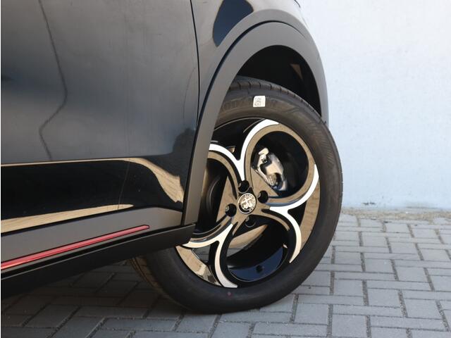 Alfa Romeo Junior 1.2 Turbo 136 PK Ibrida Speciale | Techno | Corsa Sport