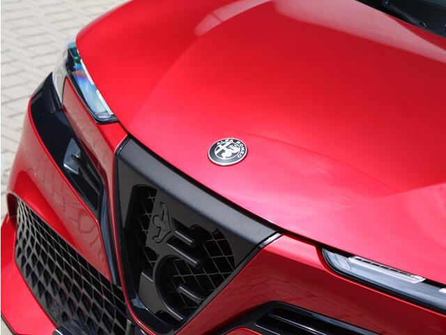 Alfa Romeo Junior Veloce 54 kWh 280 PK | Techno Pack | 20"