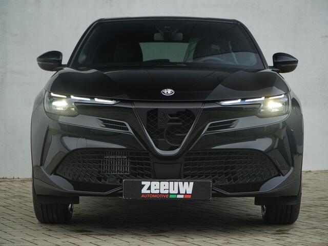 Alfa Romeo Junior 1.2 Turbo 136 PK Ibrida Speciale | Techno | Pano | Direct Leverb
