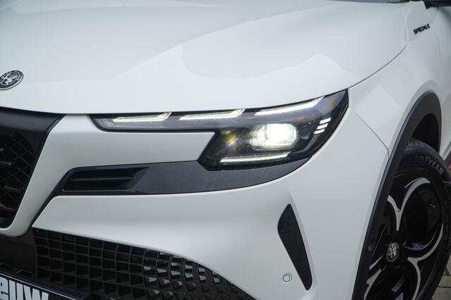 Alfa Romeo Junior 1.2 Turbo 136 PK Ibrida Speciale | Techno | Direct Leverbaar