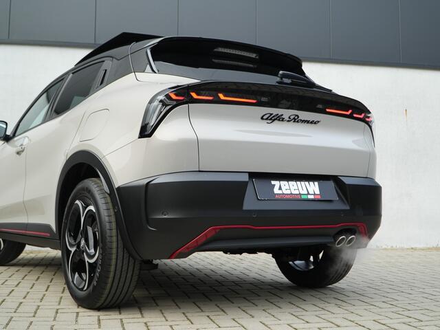 Alfa Romeo Junior 1.2 Turbo 136 PK Ibrida Speciale | Techno | Pano | Direct Leverb