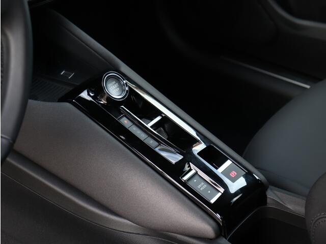 Alfa Romeo Junior 1.2 Turbo 136 PK Ibrida Speciale | Techno | Direct Leverbaar