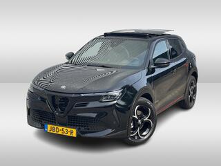 alfa-romeo-junior-1.2-turbo-hybrid-