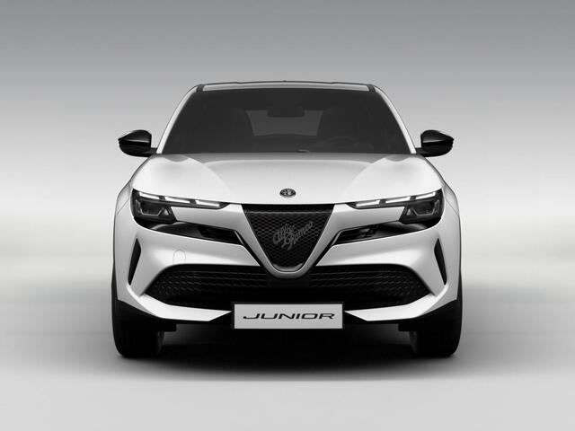 Alfa Romeo Junior Elettrica 54 kWh | Sempione White