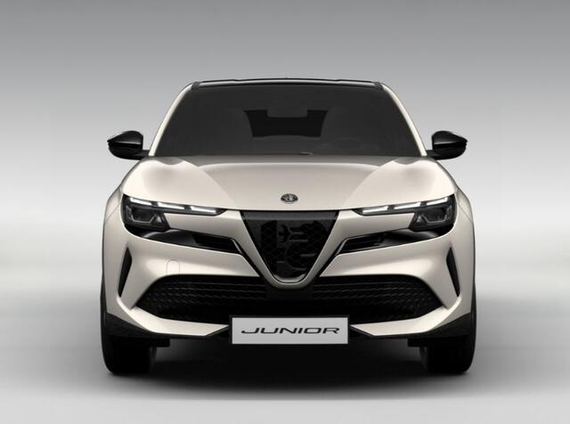 Alfa Romeo Junior 1.2 Turbo Hybrid 145 Ibrida Speciale SNEL RIJDEN - PANORAMADAK - 8 JAAR GARANTIE