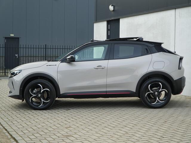 Alfa Romeo Junior 1.2 Turbo 136 PK Ibrida Speciale | Techno | Pano | Direct Leverb