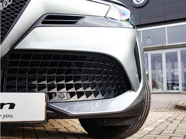 Alfa Romeo Junior 1.2 Turbo Hybrid Ibrida Speciale | ACC | LED |