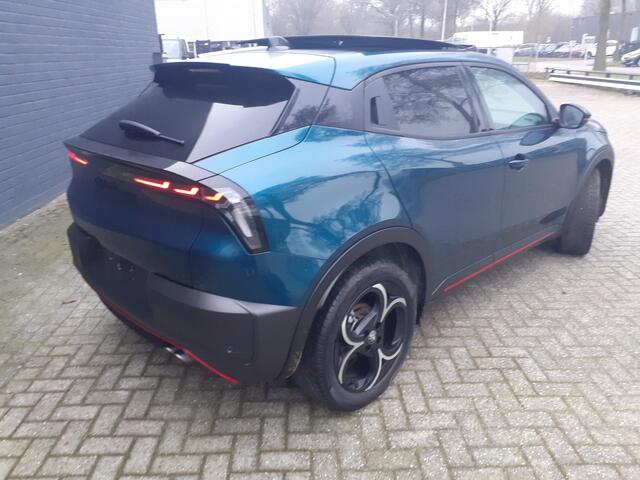 Alfa Romeo Junior 1.2 Turbo 145pk Hybrid Ibrida Speciale Edizione Speciale /Sabelt-Sportstoelen/Panorama-Dak/Leder-Alcantara-bekleding