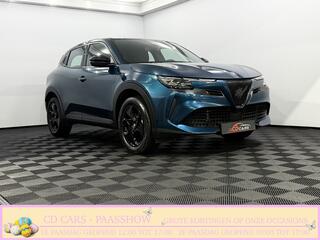 alfa-romeo-junior-1.2-turbo-hybrid-