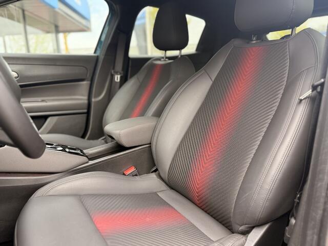 Alfa Romeo Junior 1.2 T Hybrid Speciale | 360 | 18" | Navi