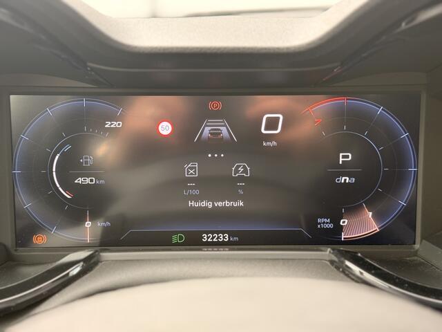 Alfa Romeo Junior 1.2 T Hybrid Speciale | 360 | 18" | Navi