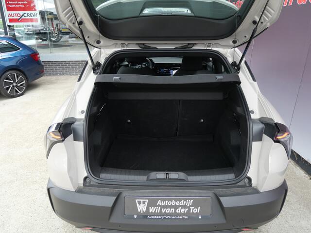 Alfa Romeo Junior ELETTRICA 54 kWh | CARPLAY | A.C.C | CLIMA | LED | BTW | FABRIEKSGARANTIE!!