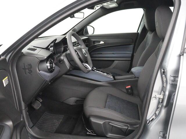 Alfa Romeo Junior Elettrica 54 kWh | SOH 97,3% | Adaptive cruise | Carplay | Full LED | Parkeerhulp | Climate control | Digital Cockpit | 18'' velgen | Keyless start