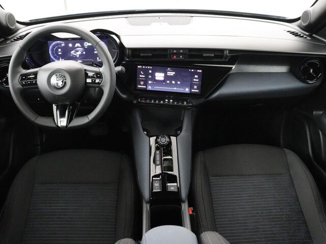 Alfa Romeo Junior Elettrica 54 kWh | SOH 97,3% | Adaptive cruise | Carplay | Full LED | Parkeerhulp | Climate control | Digital Cockpit | 18'' velgen | Keyless start