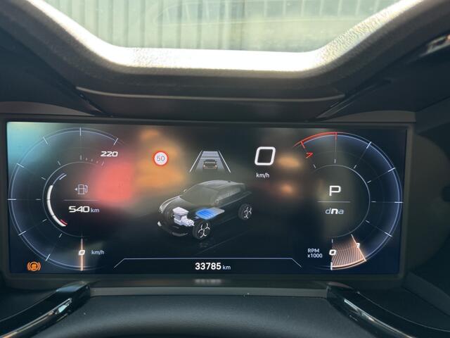 Alfa Romeo Junior 1.2 T Hybrid Ibrida Speciale | Pack Techno | Stoelverwarming