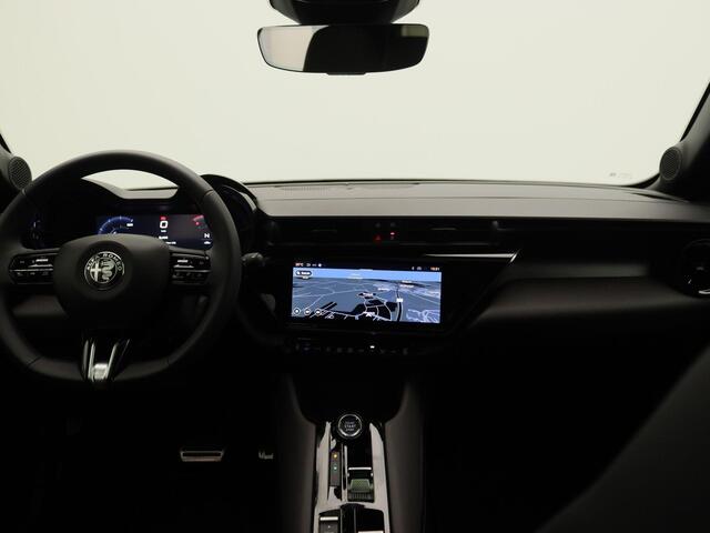 Alfa Romeo Junior 1.2 Turbo Hybrid Ibrida Ti | Panorama Open dak | Techno Pack |