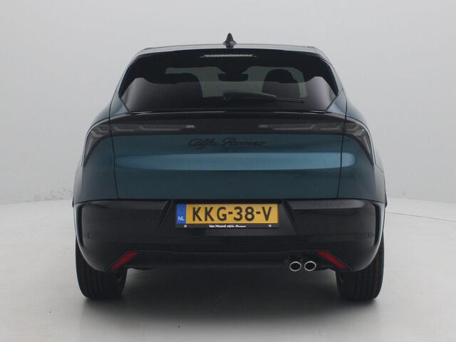 Alfa Romeo Junior 1.2 Turbo Hybrid Ibrida Ti | Techno Pack | 18" Velgen | Direct rijden!